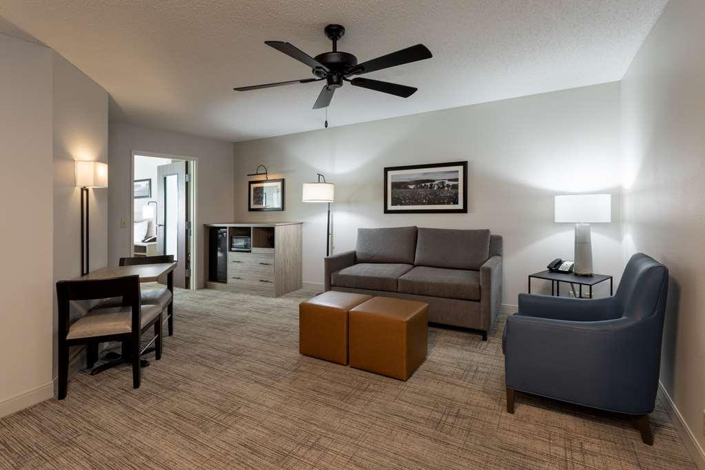 Grandstay Hotel & Suites Cambridge Quarto foto